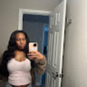 Meet your Posher, Lamia